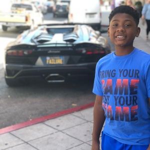 Meet your Posher, Clifford